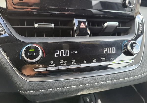 Toyota Corolla cena 99900 przebieg: 44874, rok produkcji 2019 z Supraśl małe 277